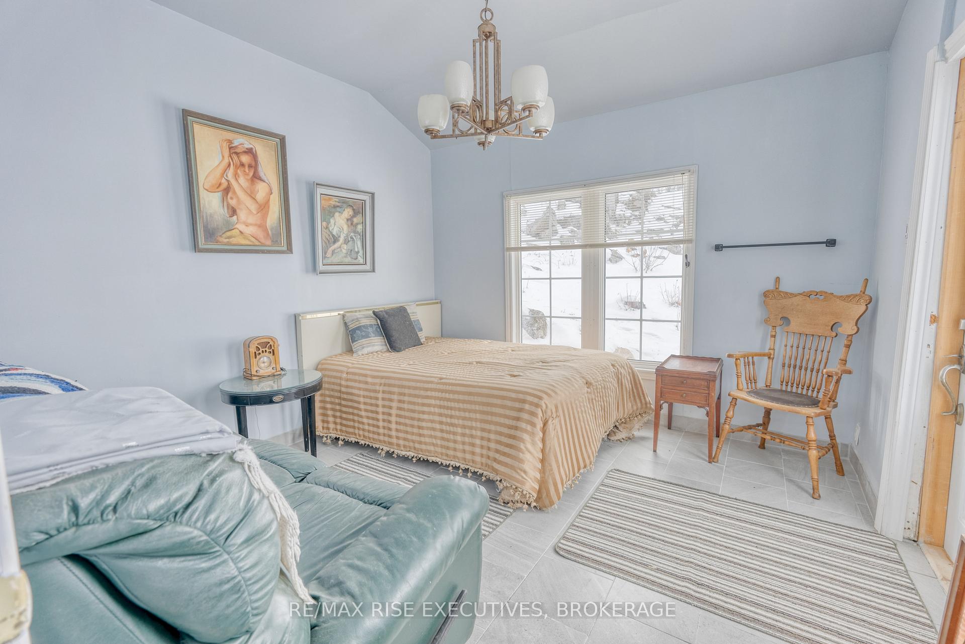 Photo 4 of 5121 Wilmer Road, Frontenac, Frontenac South — HOMEH