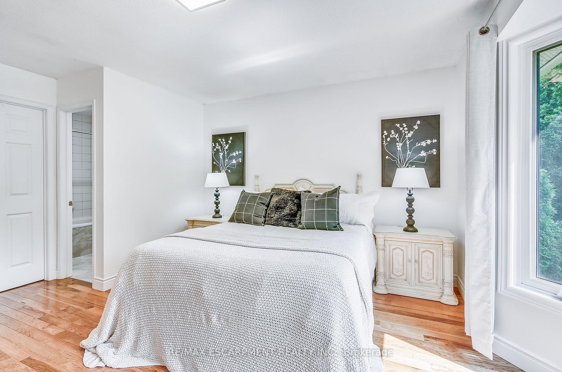 Photo 15 of 2174 Bader Crescent, Burlington, Brant Hills — HOMEH