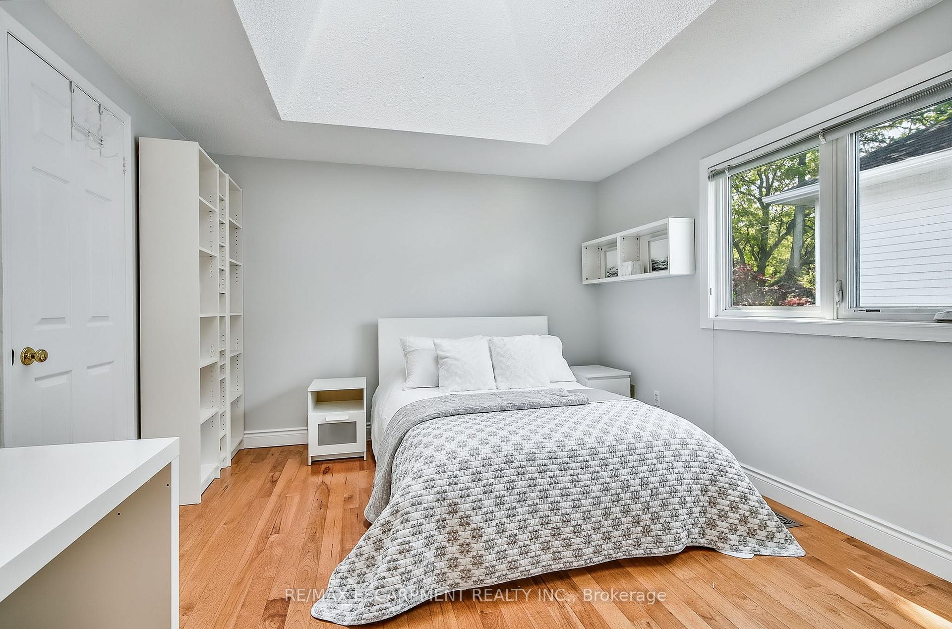 Photo 36 of 2174 Bader Crescent, Burlington, Brant Hills — HOMEH