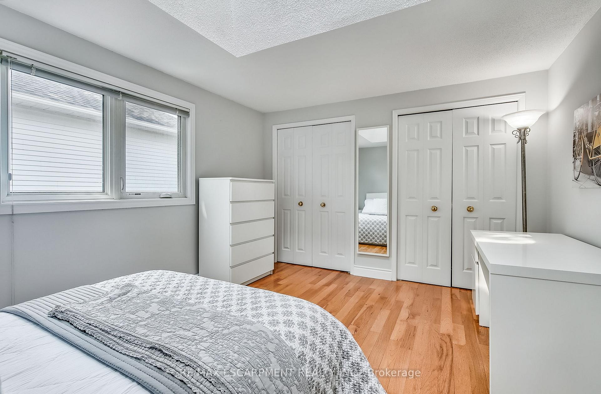 Photo 16 of 2174 Bader Crescent, Burlington, Brant Hills — HOMEH