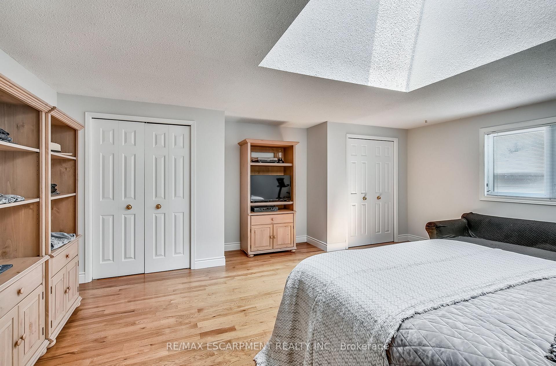 Photo 24 of 2174 Bader Crescent, Burlington, Brant Hills — HOMEH