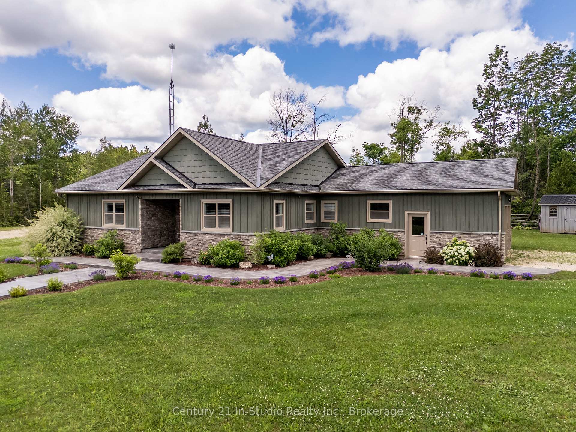 Photo 9 of 734591 West Back Line, Grey Highlands — HOMEH