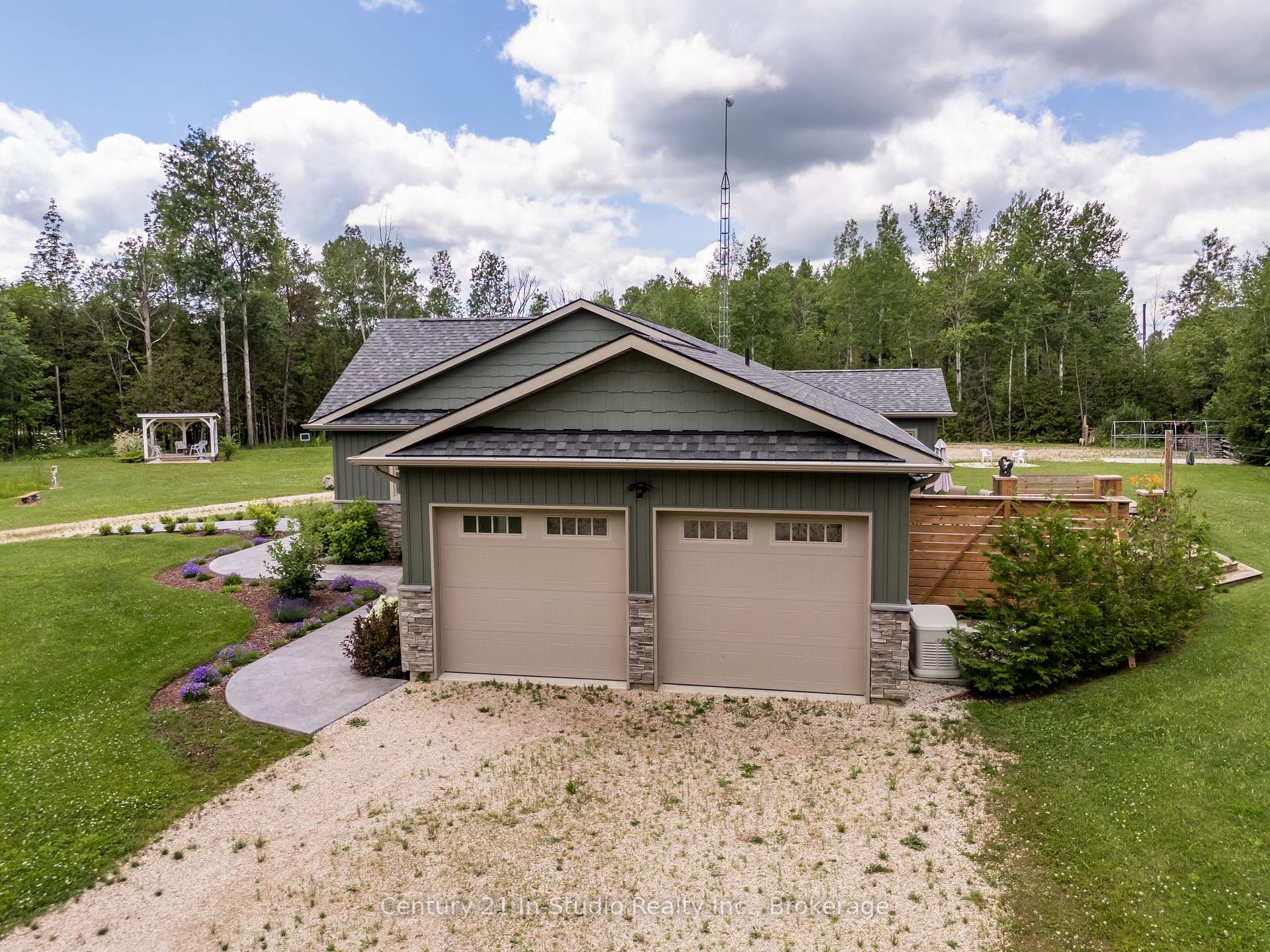 Photo 10 of 734591 West Back Line, Grey Highlands — HOMEH