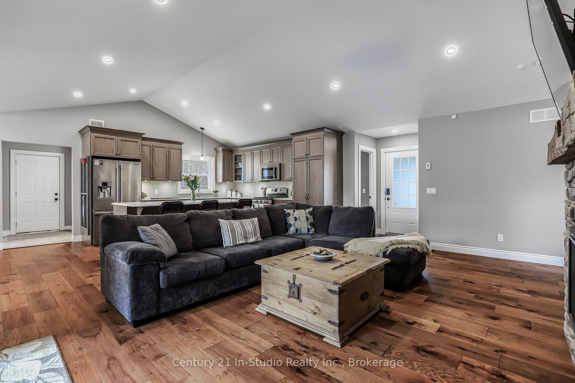 Photo 15 of 734591 West Back Line, Grey Highlands — HOMEH
