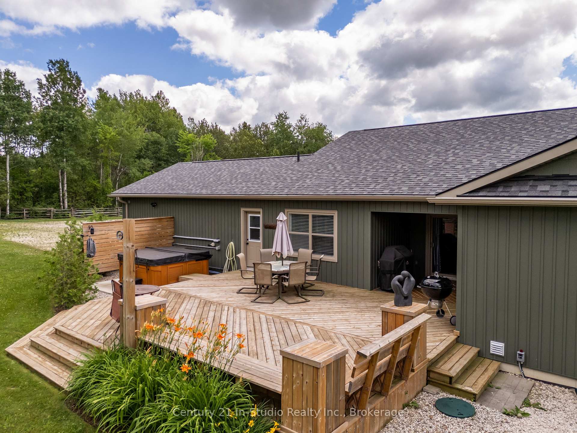 Photo 34 of 734591 West Back Line, Grey Highlands — HOMEH