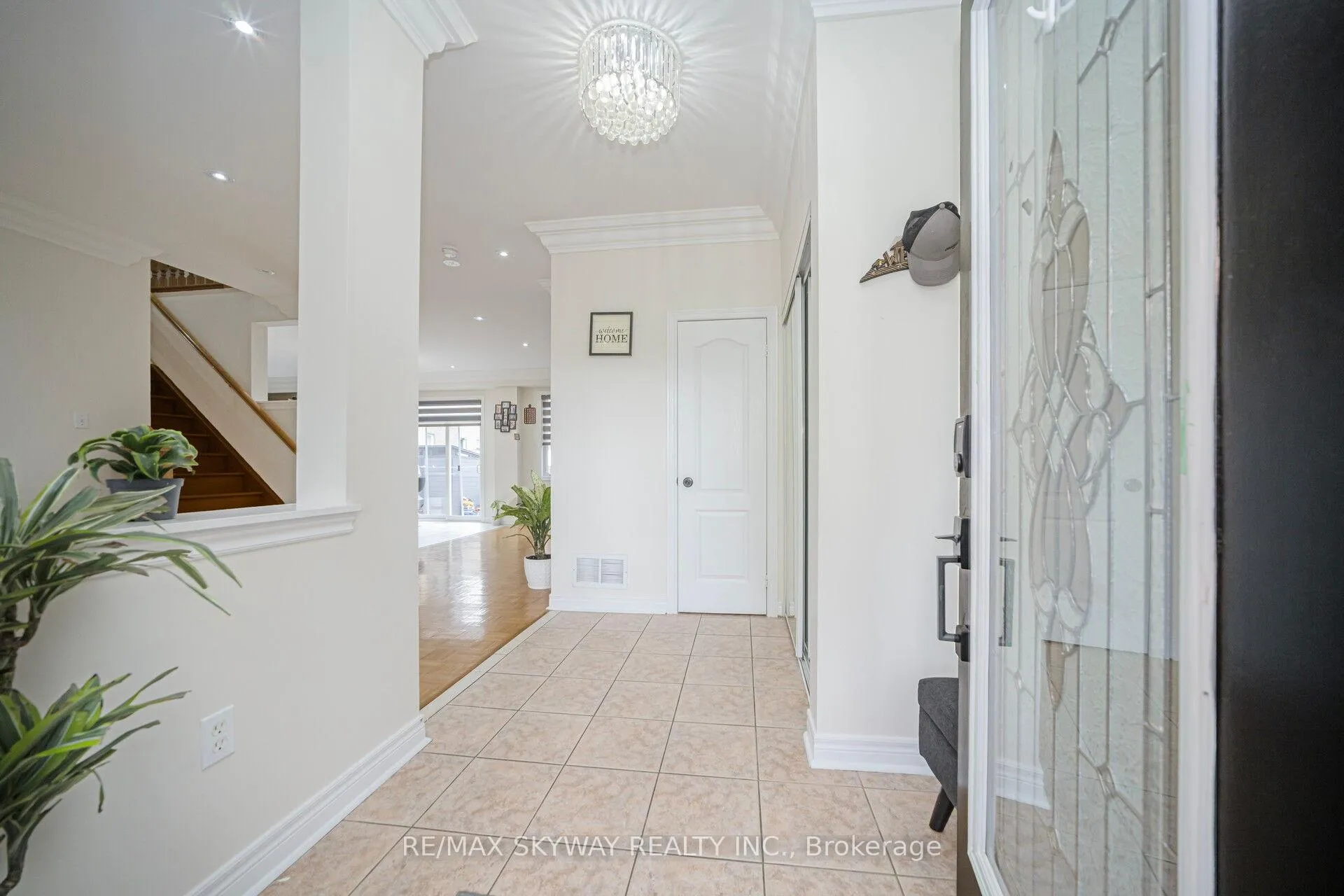 Photo 4 of 15 Borneo Crescent, Brampton, Sandringham-Wellington — HOMEH