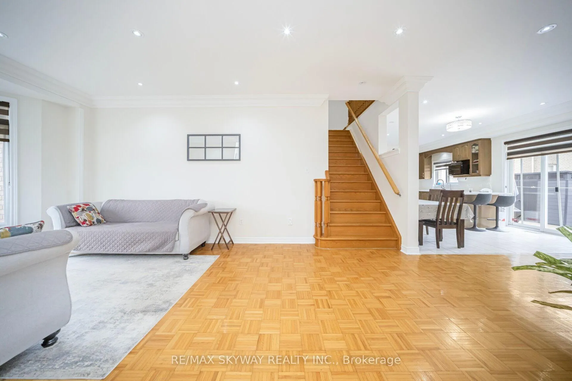 Photo 7 of 15 Borneo Crescent, Brampton, Sandringham-Wellington — HOMEH