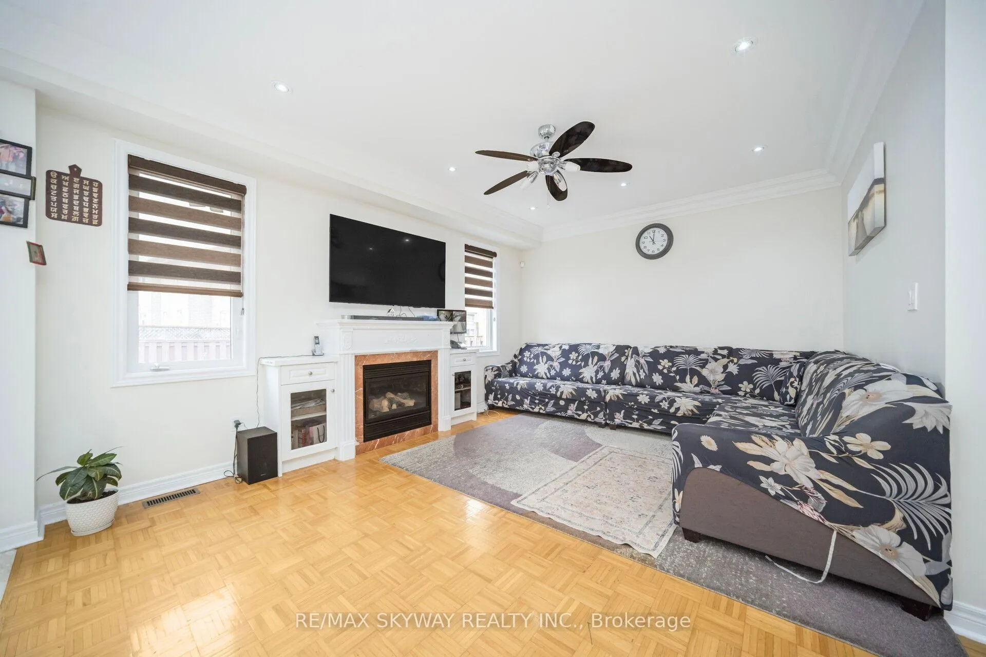 Photo 13 of 15 Borneo Crescent, Brampton, Sandringham-Wellington — HOMEH