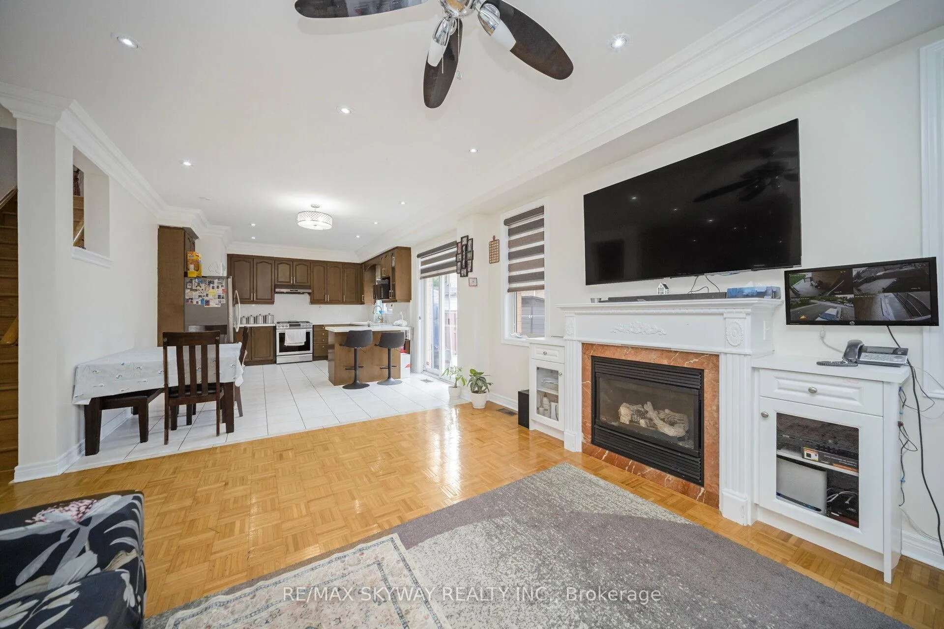 Photo 16 of 15 Borneo Crescent, Brampton, Sandringham-Wellington — HOMEH