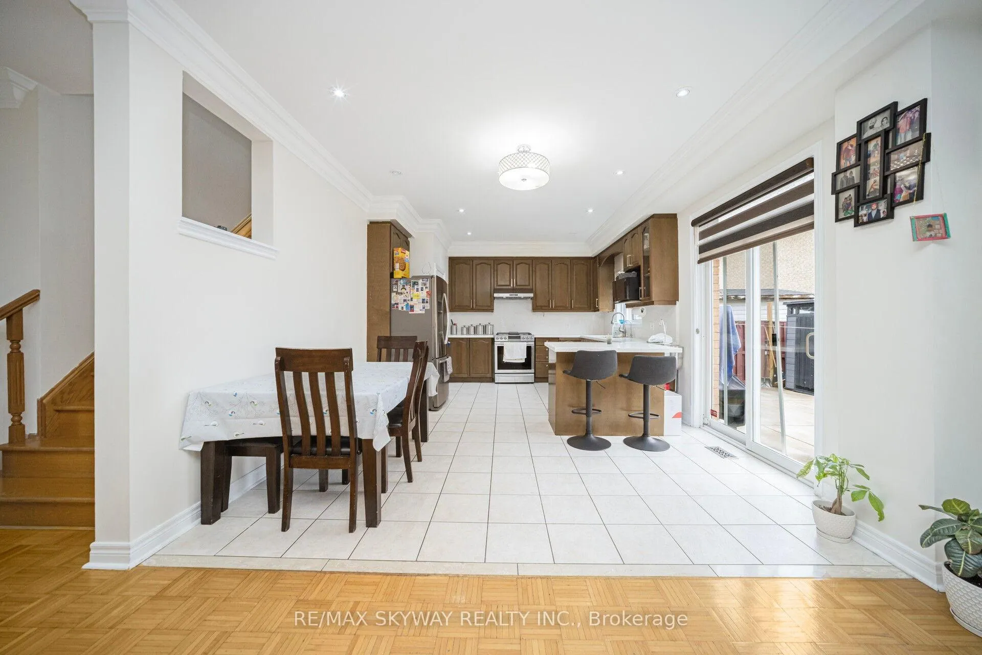 Photo 17 of 15 Borneo Crescent, Brampton, Sandringham-Wellington — HOMEH
