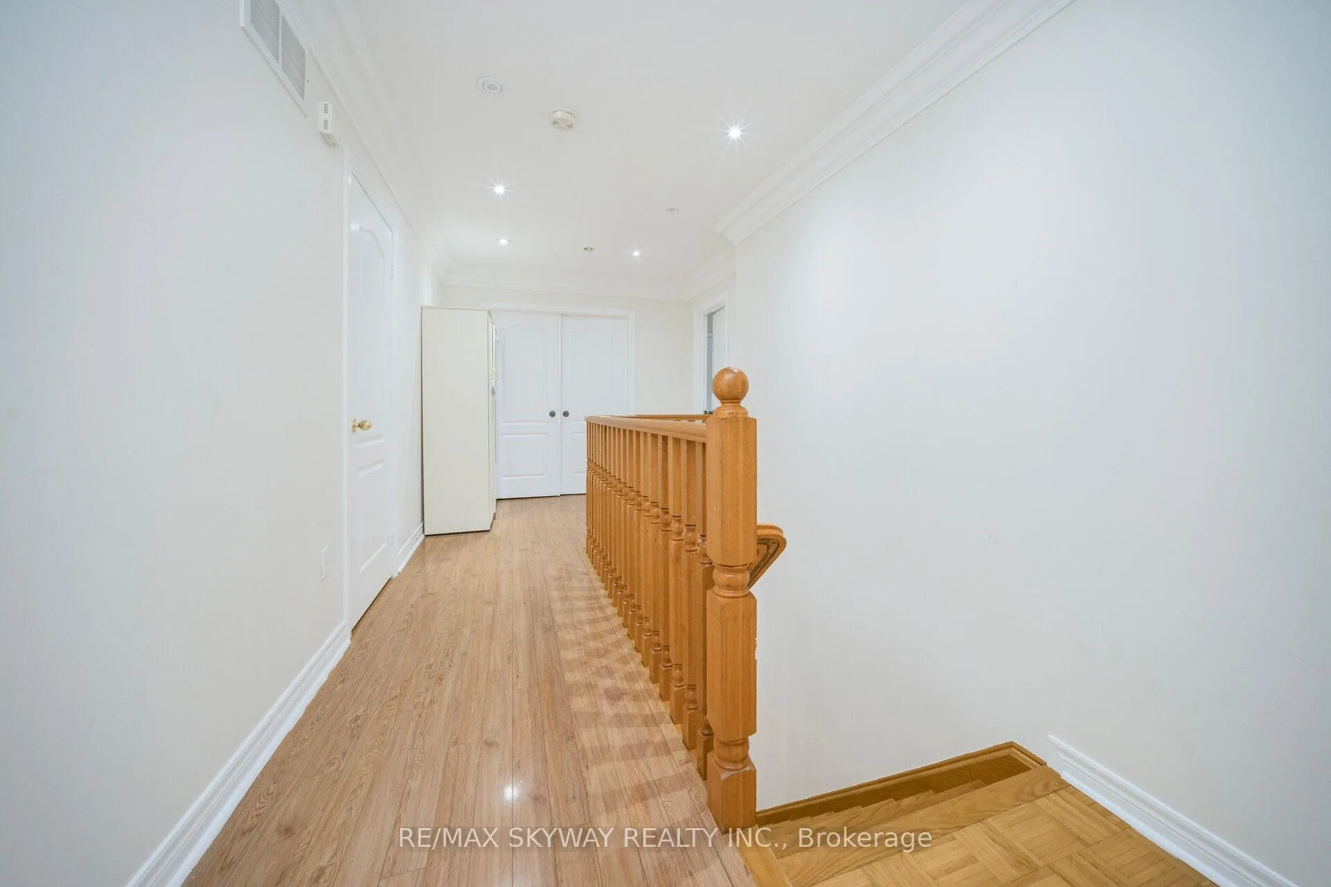 Photo 24 of 15 Borneo Crescent, Brampton, Sandringham-Wellington — HOMEH