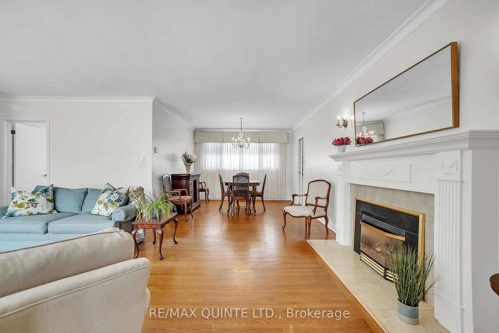 Photo 13 of 10 Sunset Drive, Belleville, Belleville Ward — HOMEH