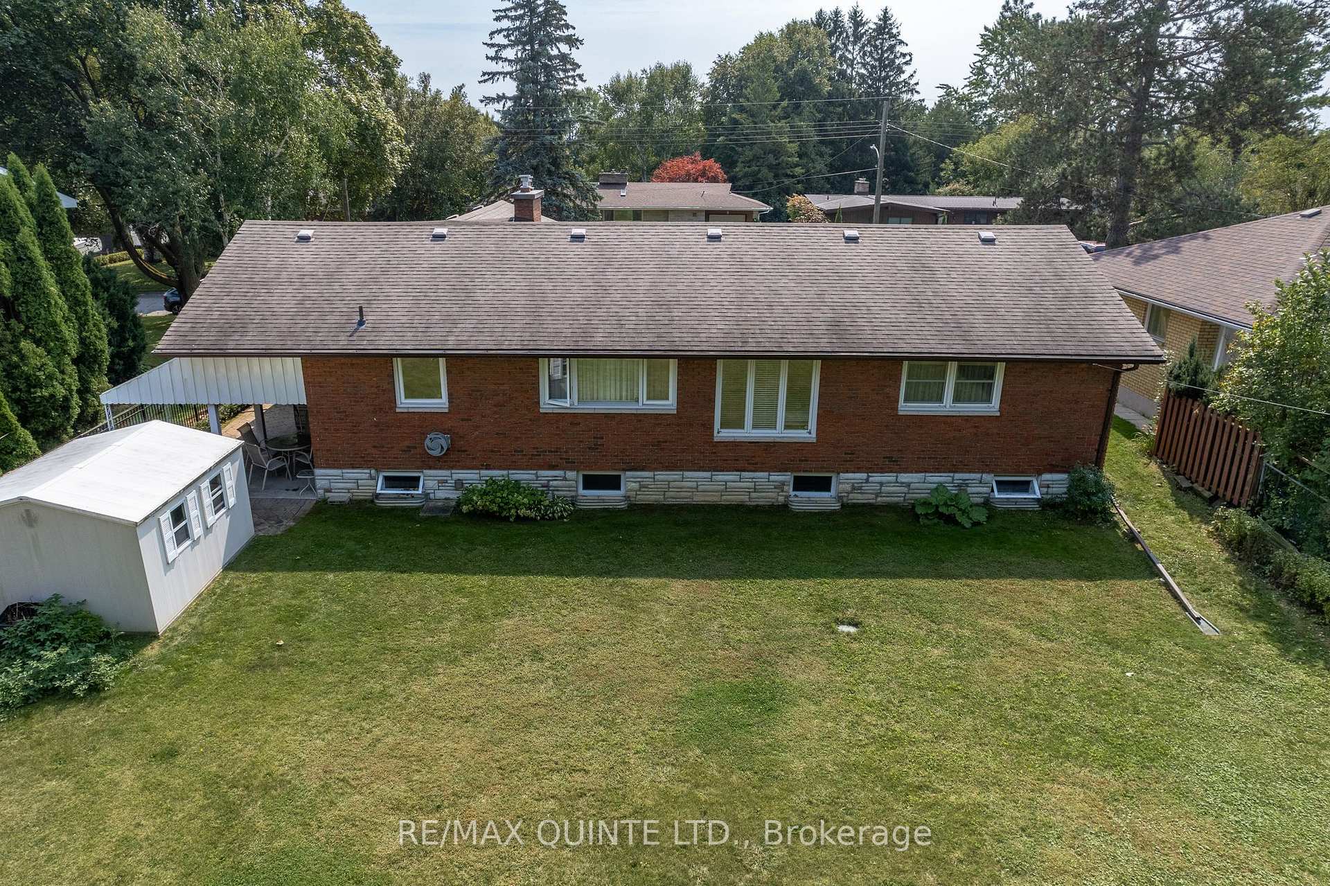 Photo 39 of 10 Sunset Drive, Belleville, Belleville Ward — HOMEH