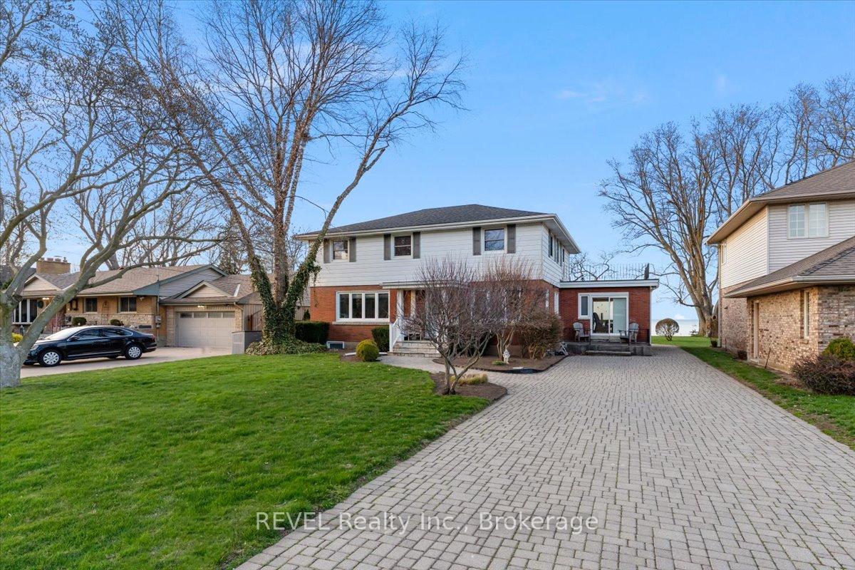 Photo 3 of 20 Lakeside Drive, Grimsby, Grimsby Beach — HOMEH