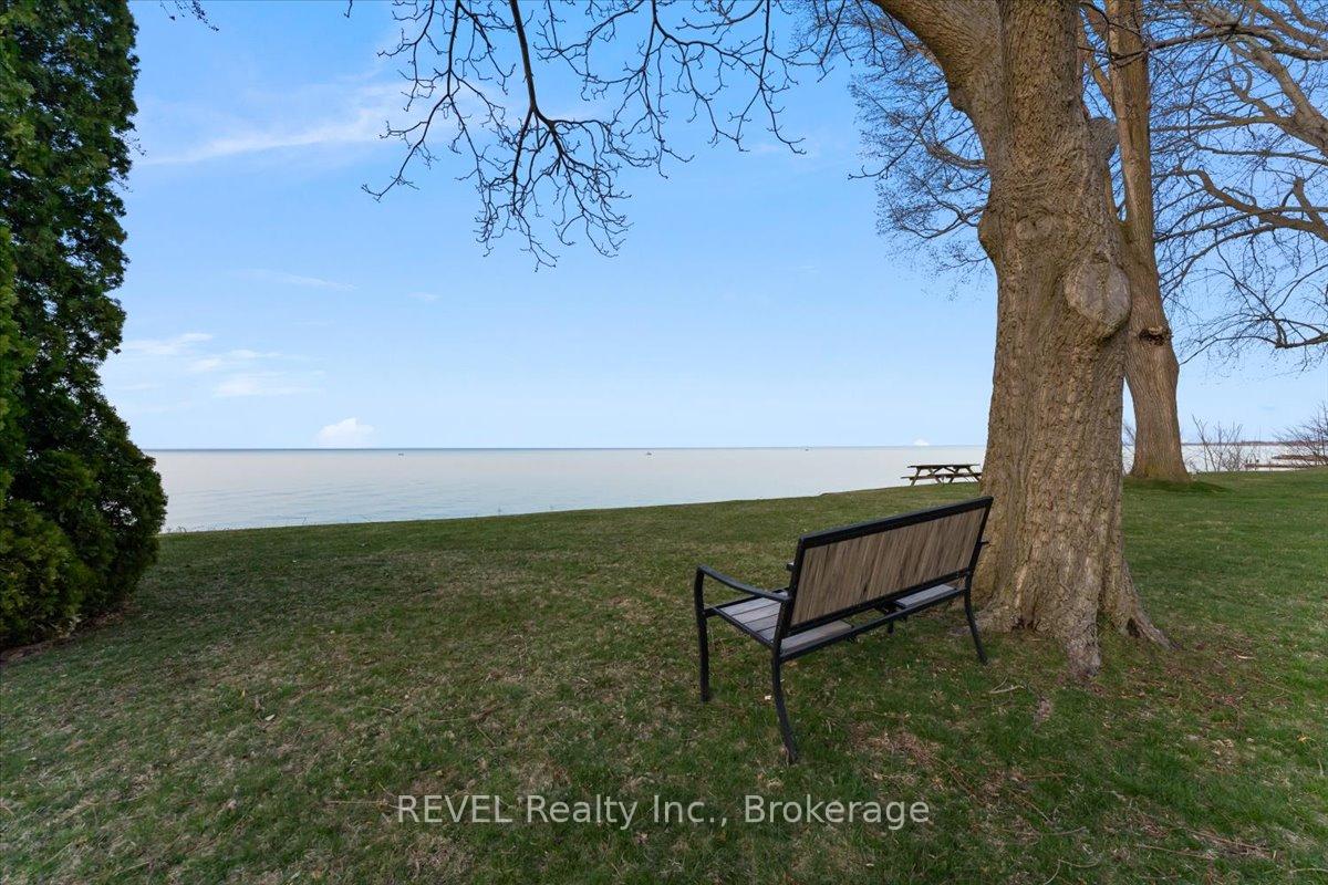 Photo 39 of 20 Lakeside Drive, Grimsby, Grimsby Beach — HOMEH