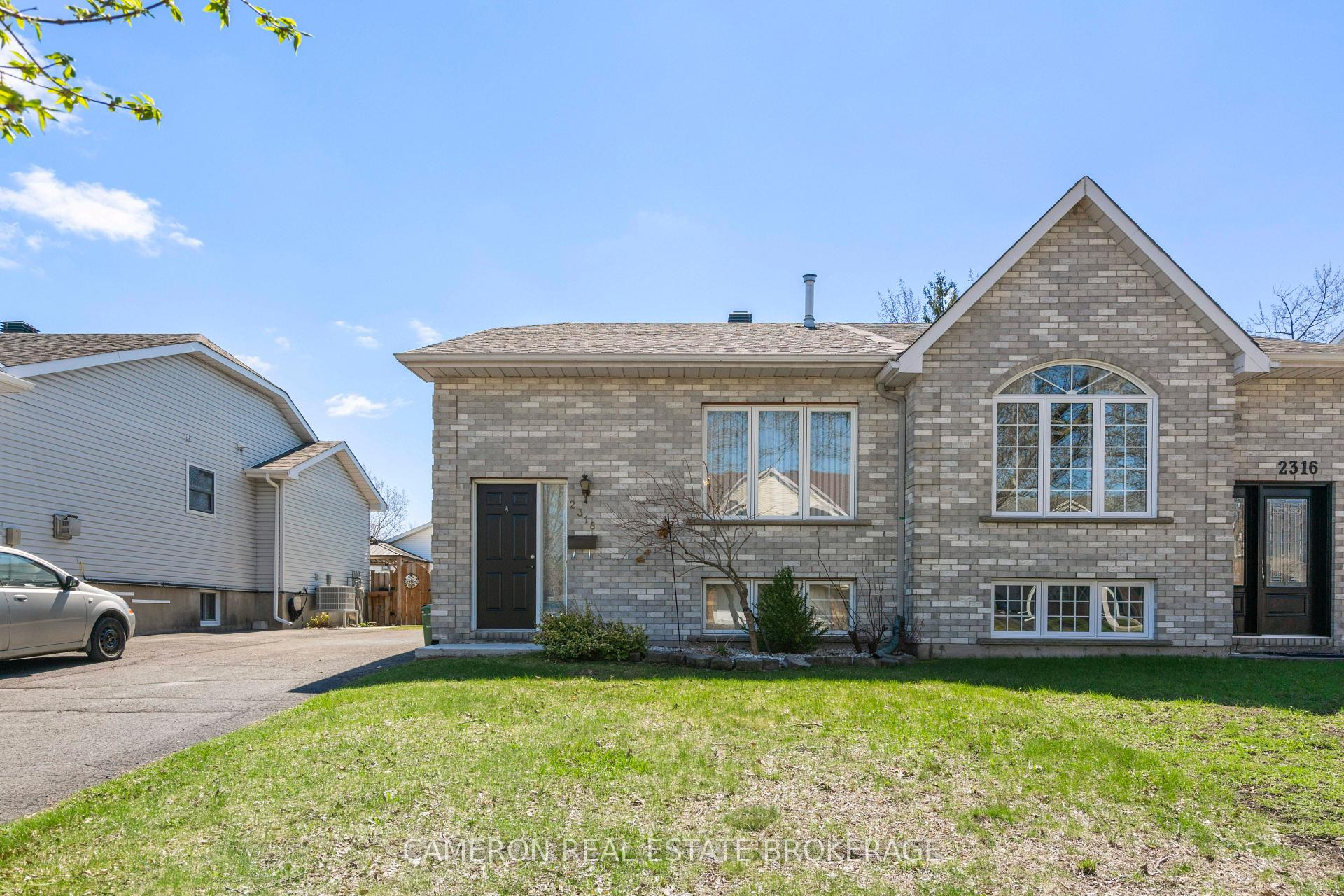 Photo 1 of 2318 Emily Crescent, Cornwall — HOMEH