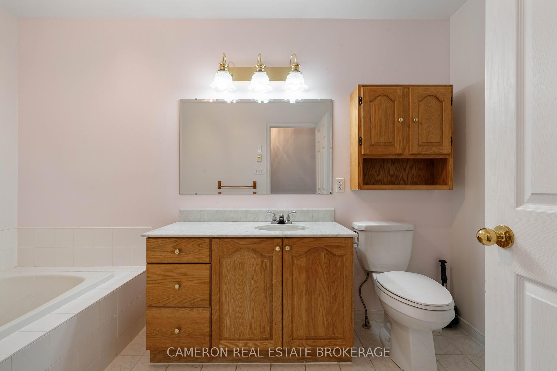 Photo 14 of 2318 Emily Crescent, Cornwall — HOMEH