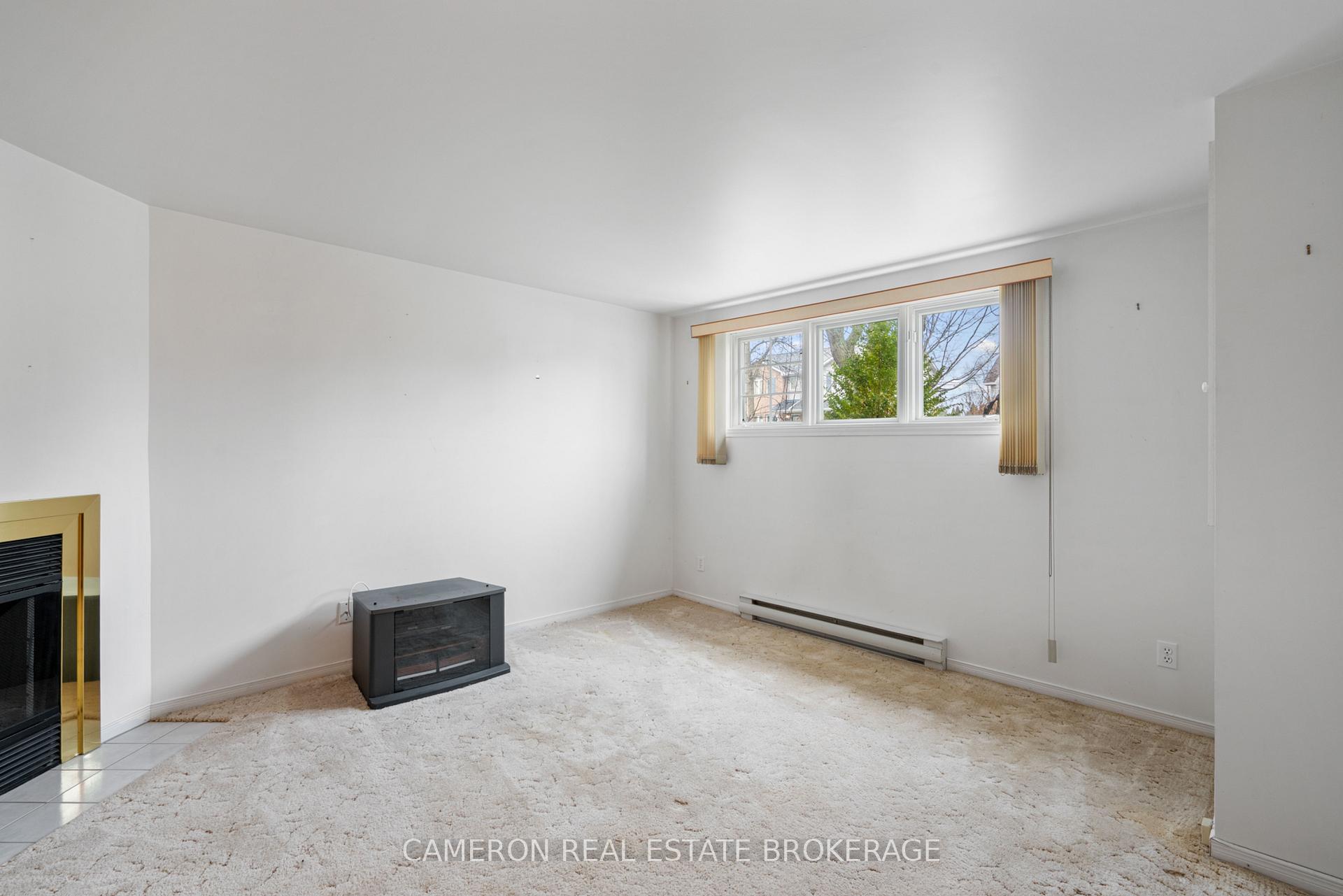Photo 16 of 2318 Emily Crescent, Cornwall — HOMEH