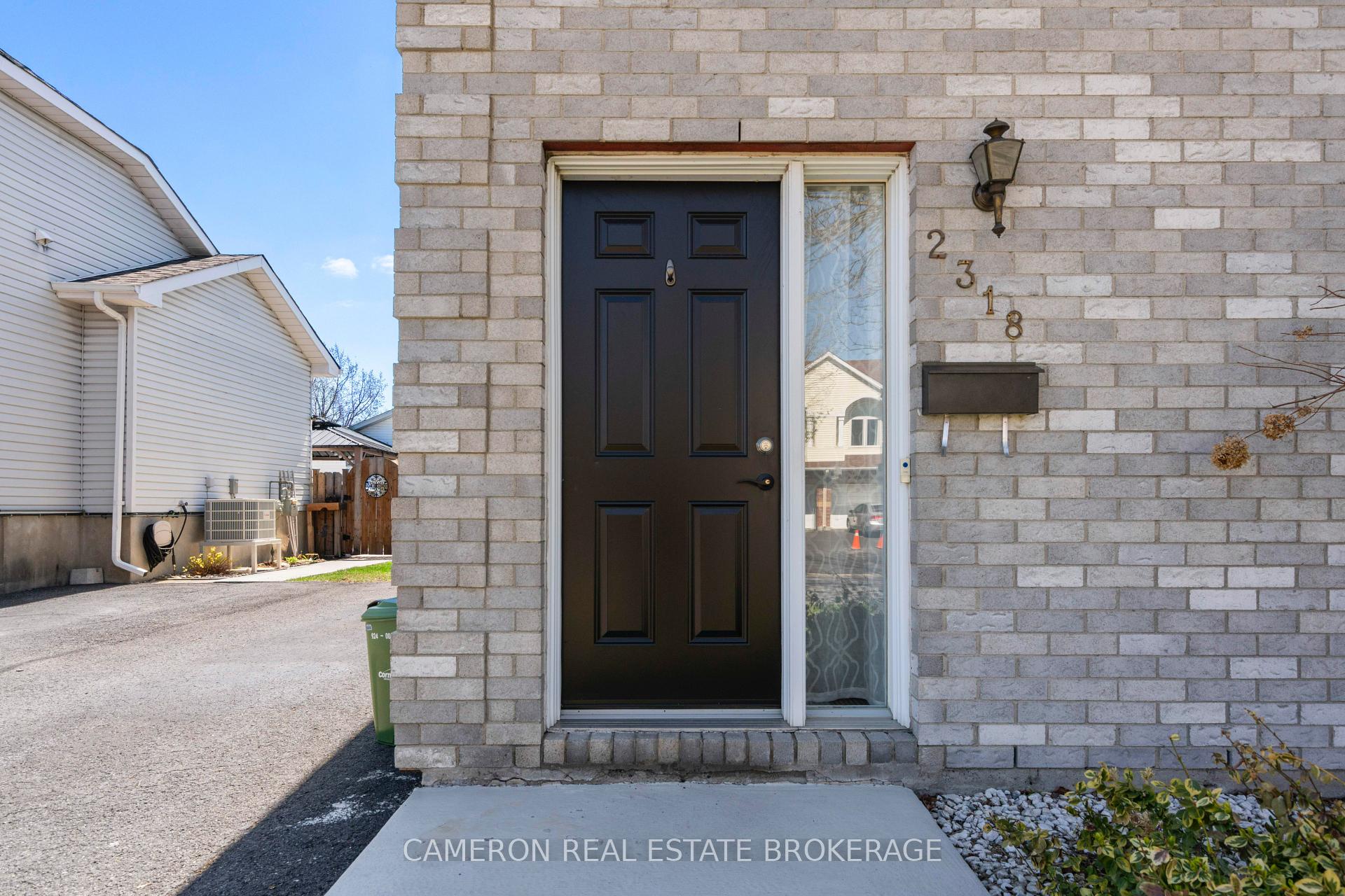 Photo 30 of 2318 Emily Crescent, Cornwall — HOMEH