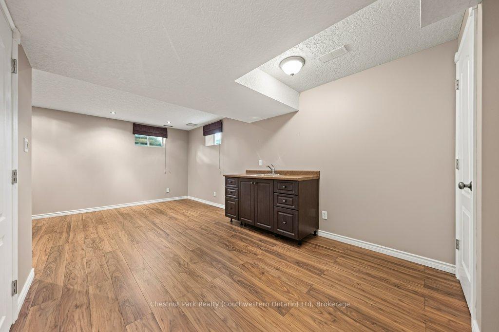 Photo 24 of 274 Severn Drive, Guelph, Grange Road — HOMEH