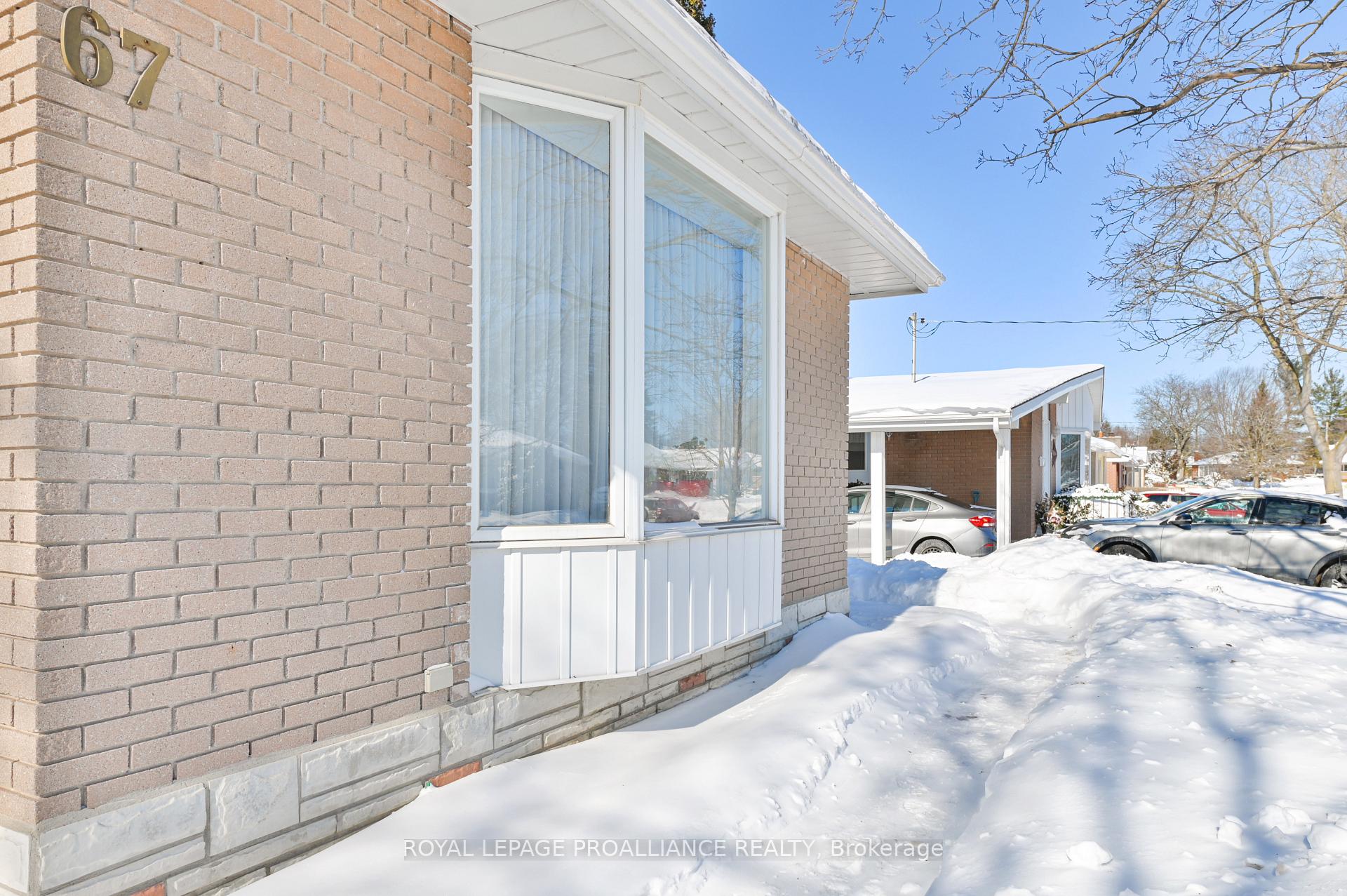 Photo 4 of 67 Elizabeth Crescent, Belleville, Belleville Ward — HOMEH