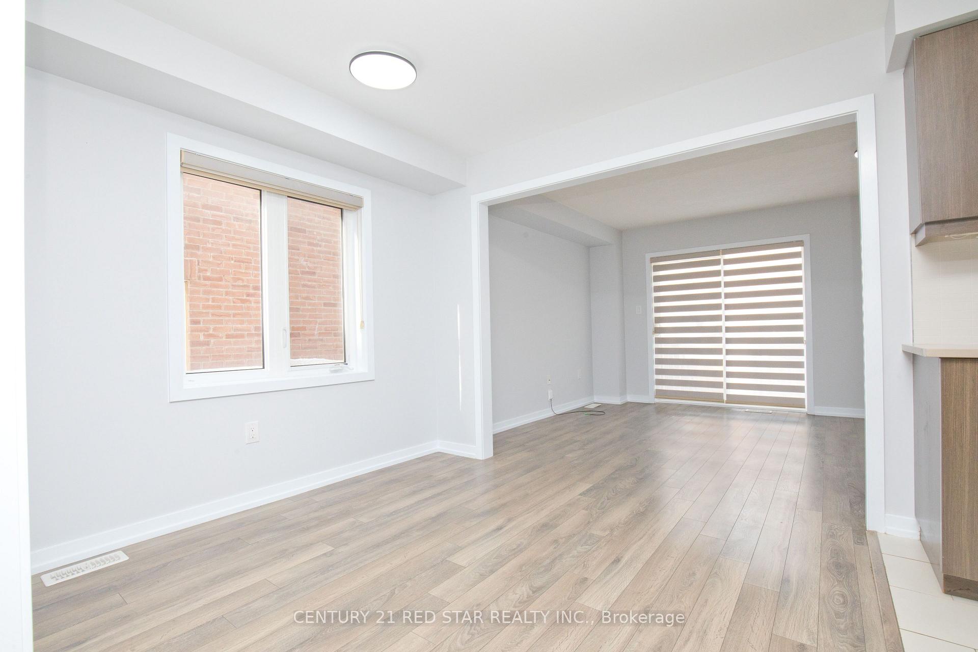 Photo 13 of 18 Golden Springs Drive, Brampton, Northwest Brampton — HOMEH