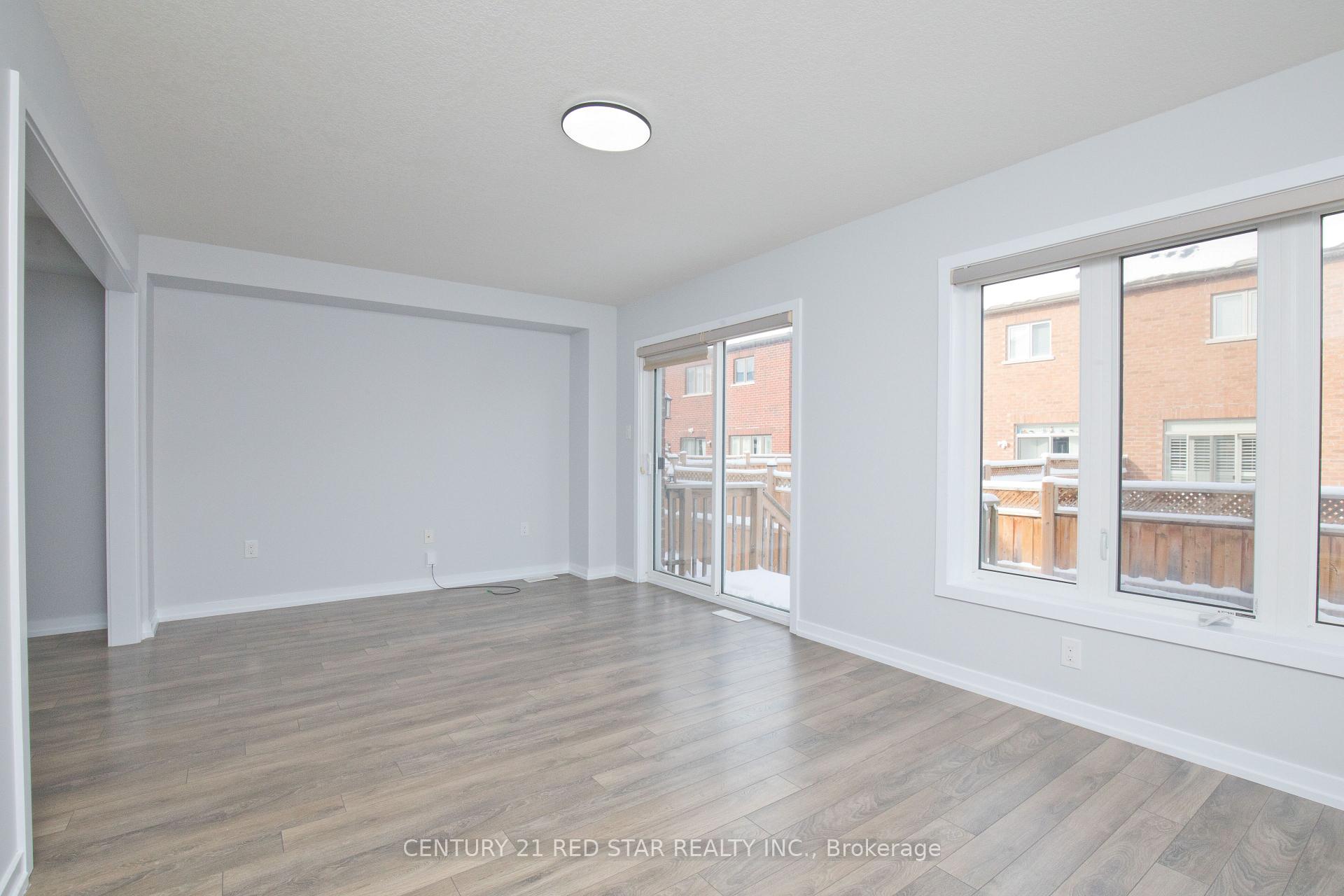 Photo 19 of 18 Golden Springs Drive, Brampton, Northwest Brampton — HOMEH