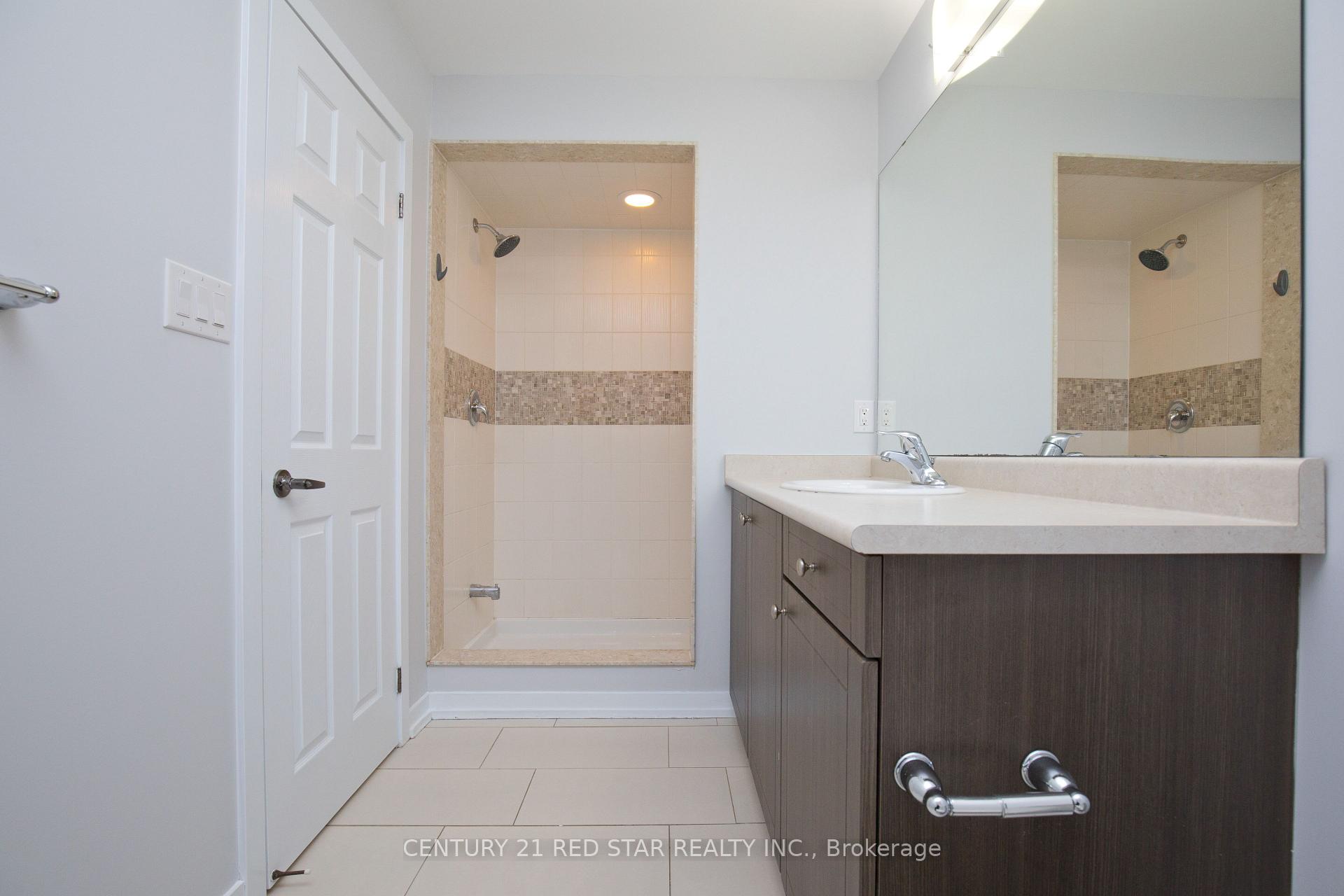 Photo 28 of 18 Golden Springs Drive, Brampton, Northwest Brampton — HOMEH