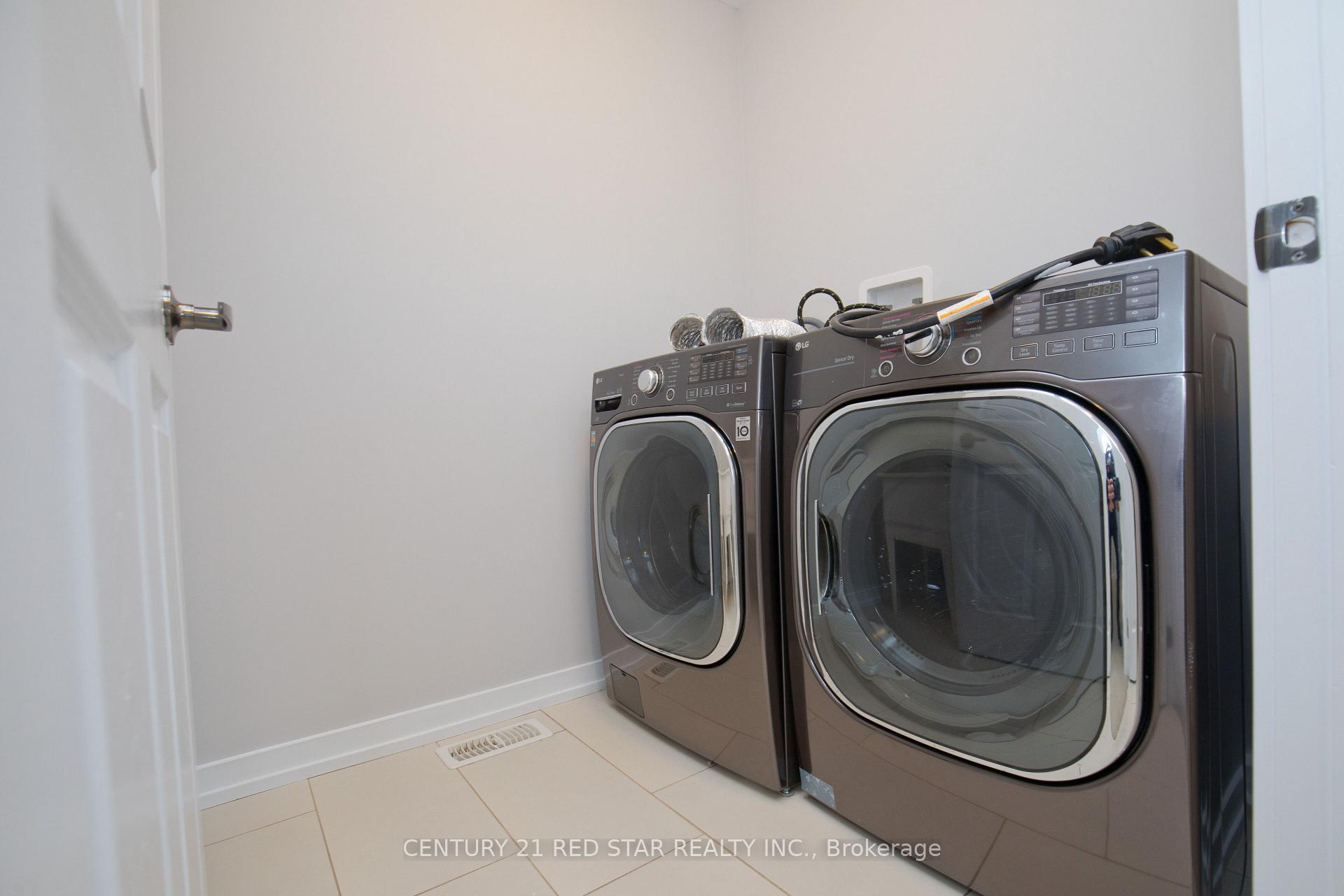 Photo 32 of 18 Golden Springs Drive, Brampton, Northwest Brampton — HOMEH