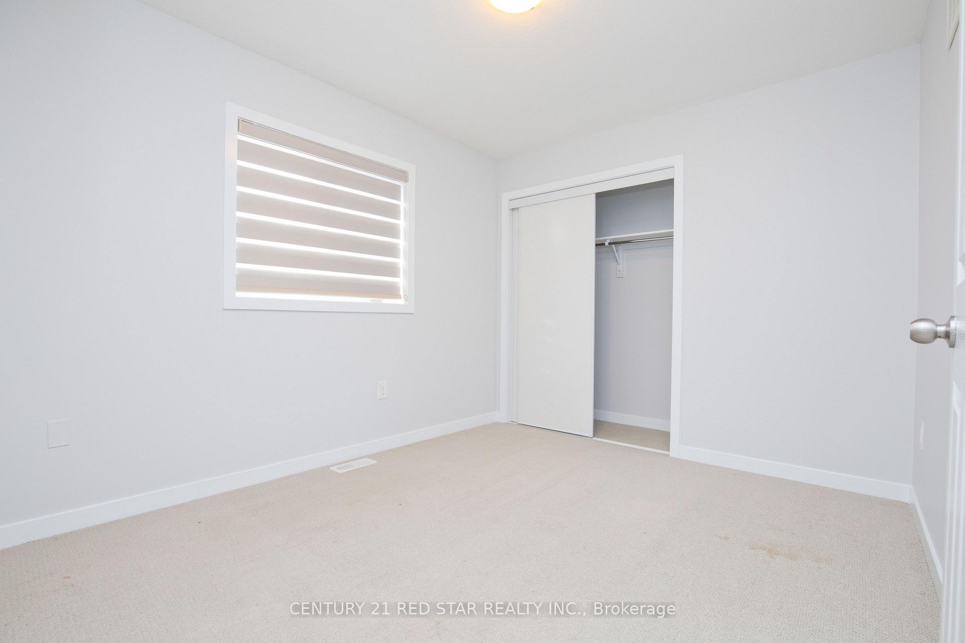 Photo 33 of 18 Golden Springs Drive, Brampton, Northwest Brampton — HOMEH