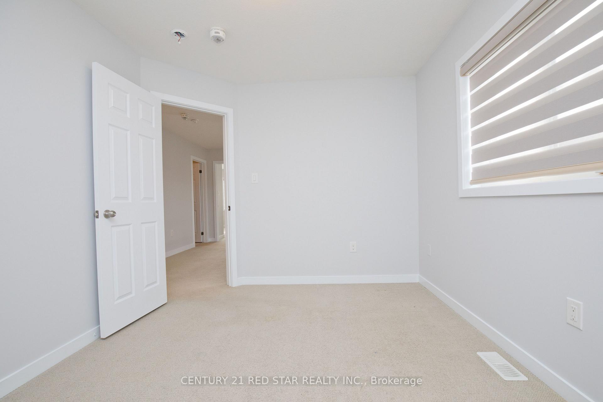 Photo 34 of 18 Golden Springs Drive, Brampton, Northwest Brampton — HOMEH