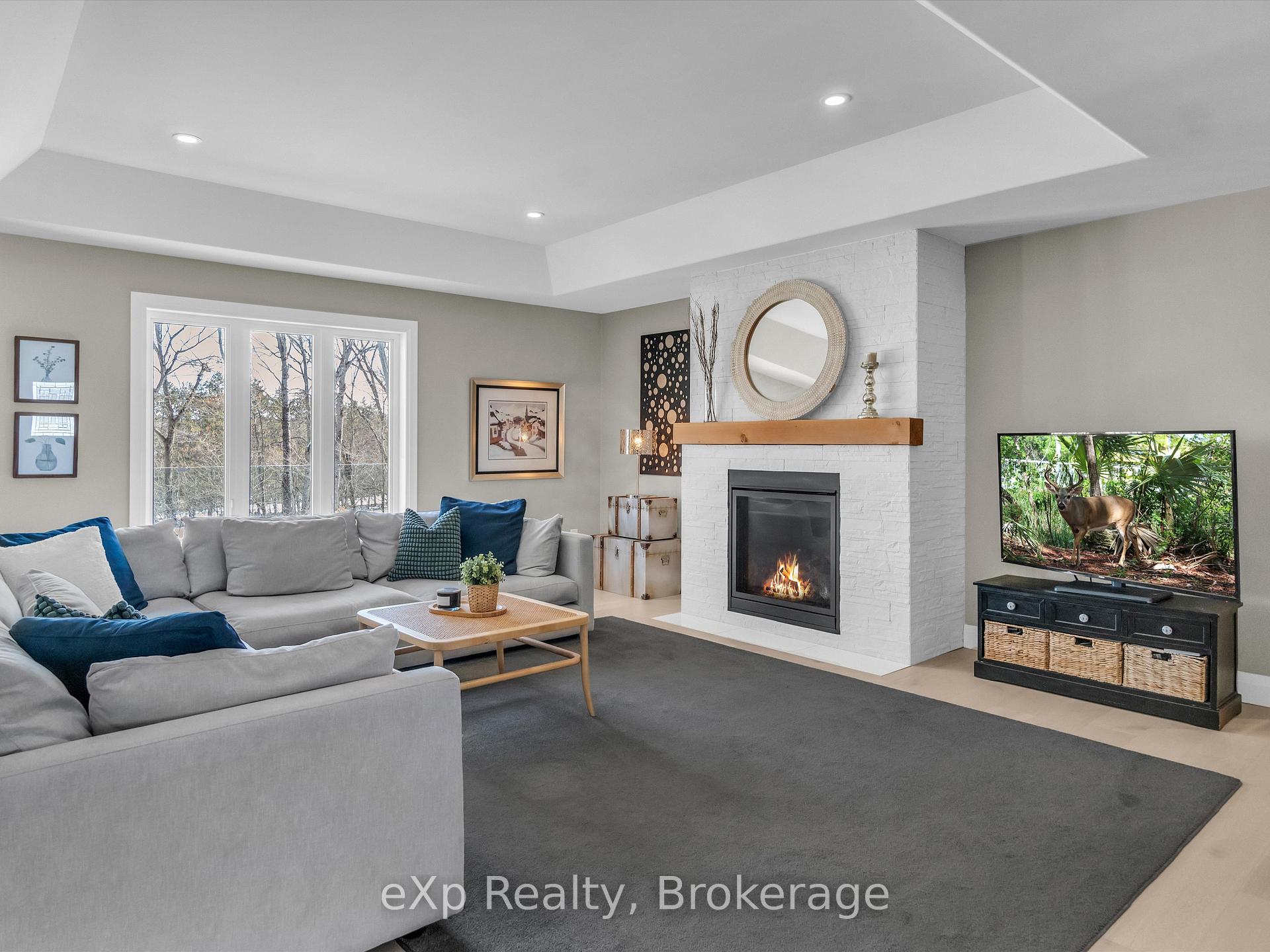 Photo 4 of 184 Maple Heights Drive, Gravenhurst, Muskoka (S) — HOMEH