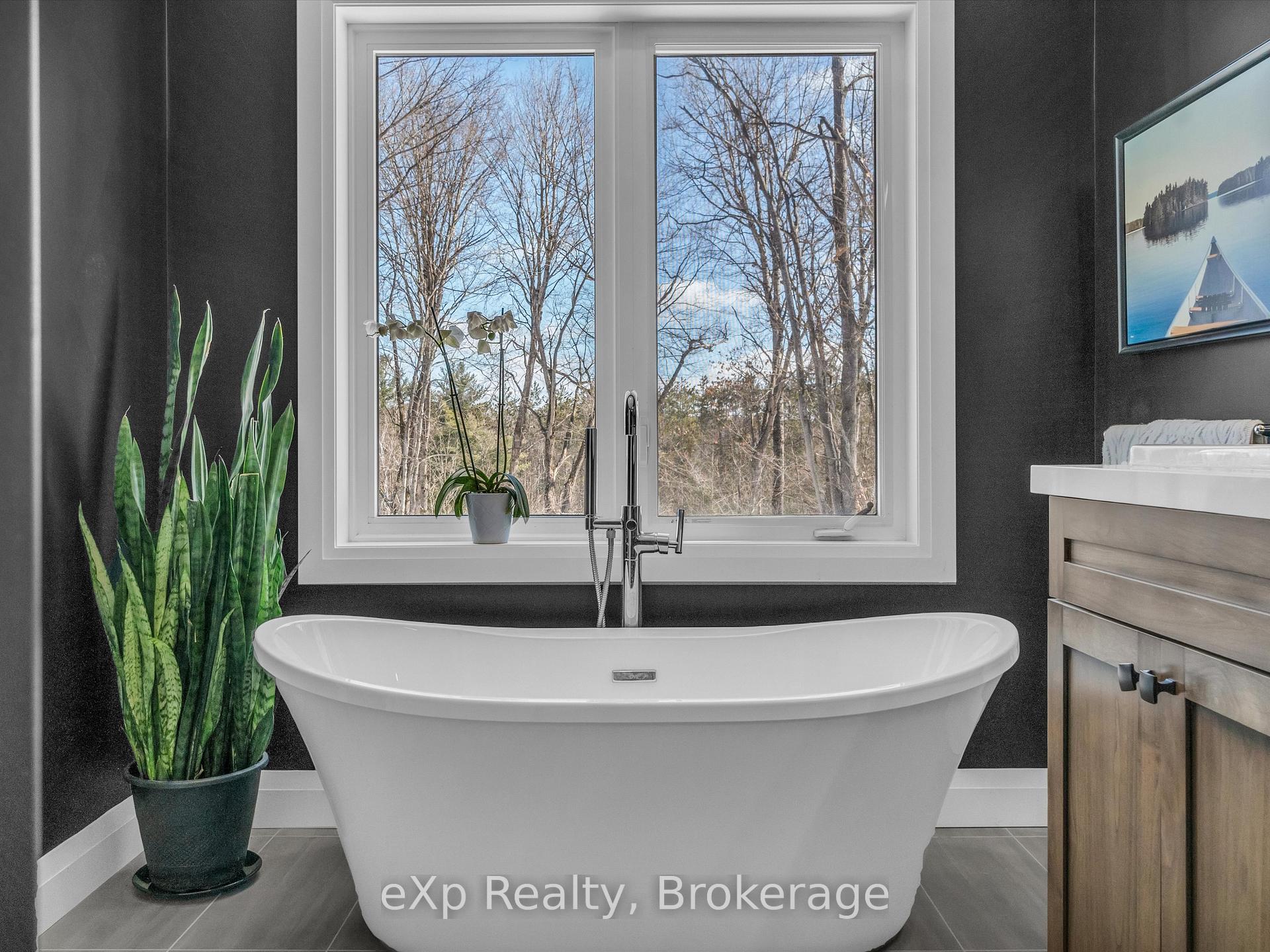 Photo 13 of 184 Maple Heights Drive, Gravenhurst, Muskoka (S) — HOMEH