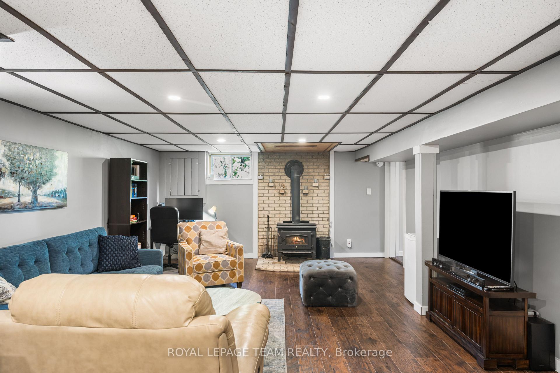 Photo 27 of 6521 Jack Pine Crescent, Ottawa, Greely — HOMEH