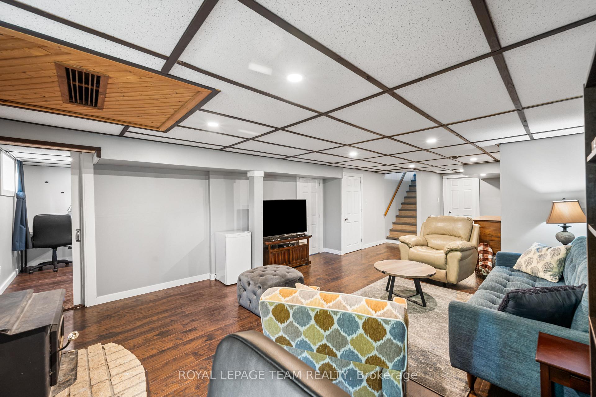Photo 29 of 6521 Jack Pine Crescent, Ottawa, Greely — HOMEH