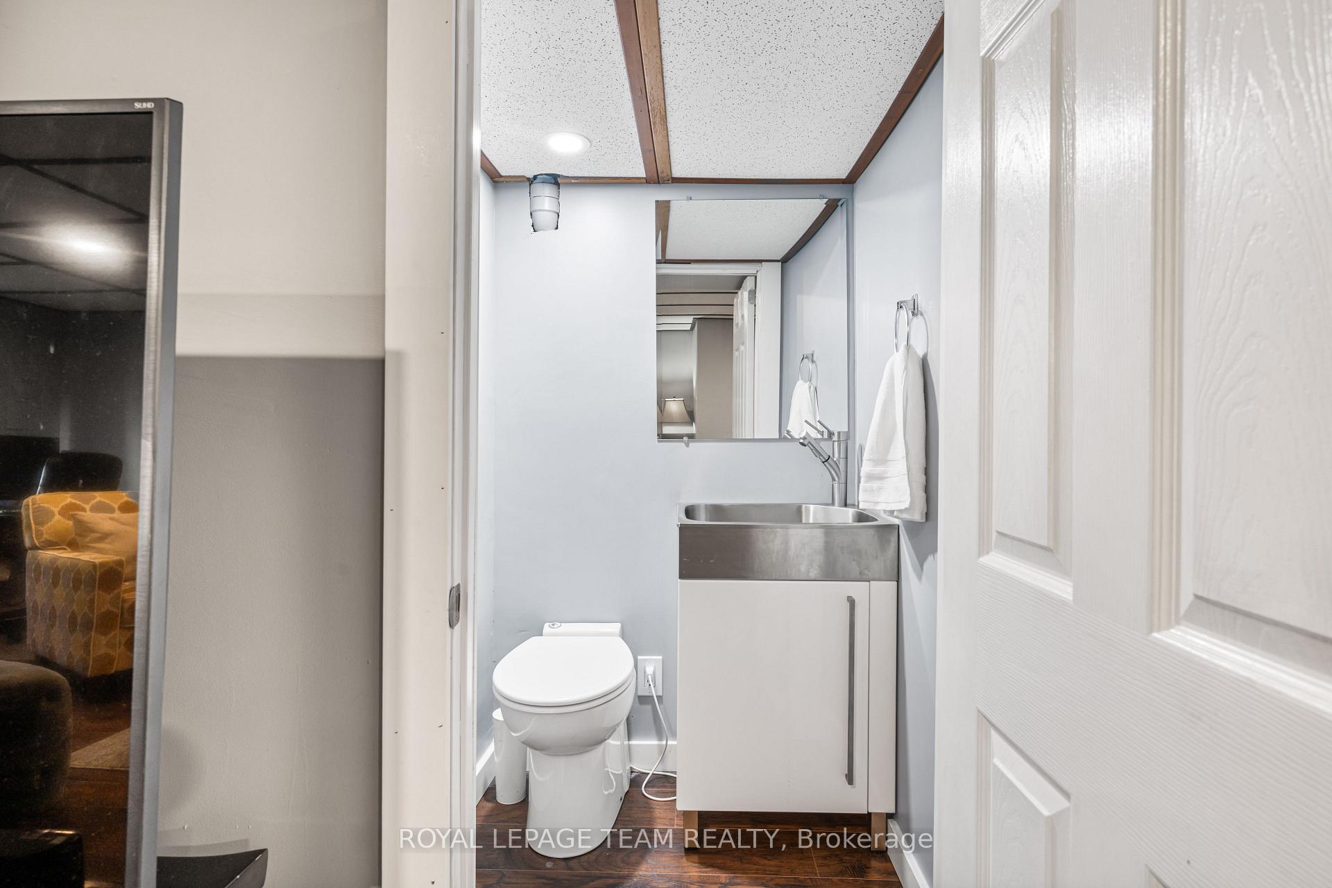 Photo 31 of 6521 Jack Pine Crescent, Ottawa, Greely — HOMEH