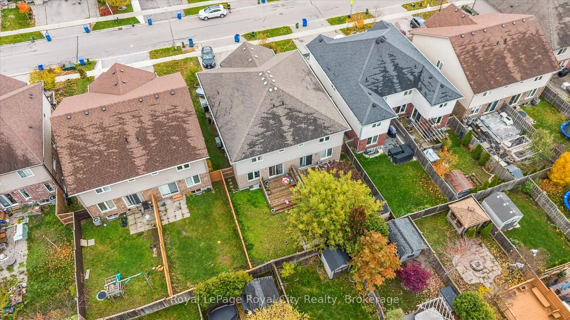 Photo 21 of 82 Couling Crescent, Guelph, Grange Road — HOMEH