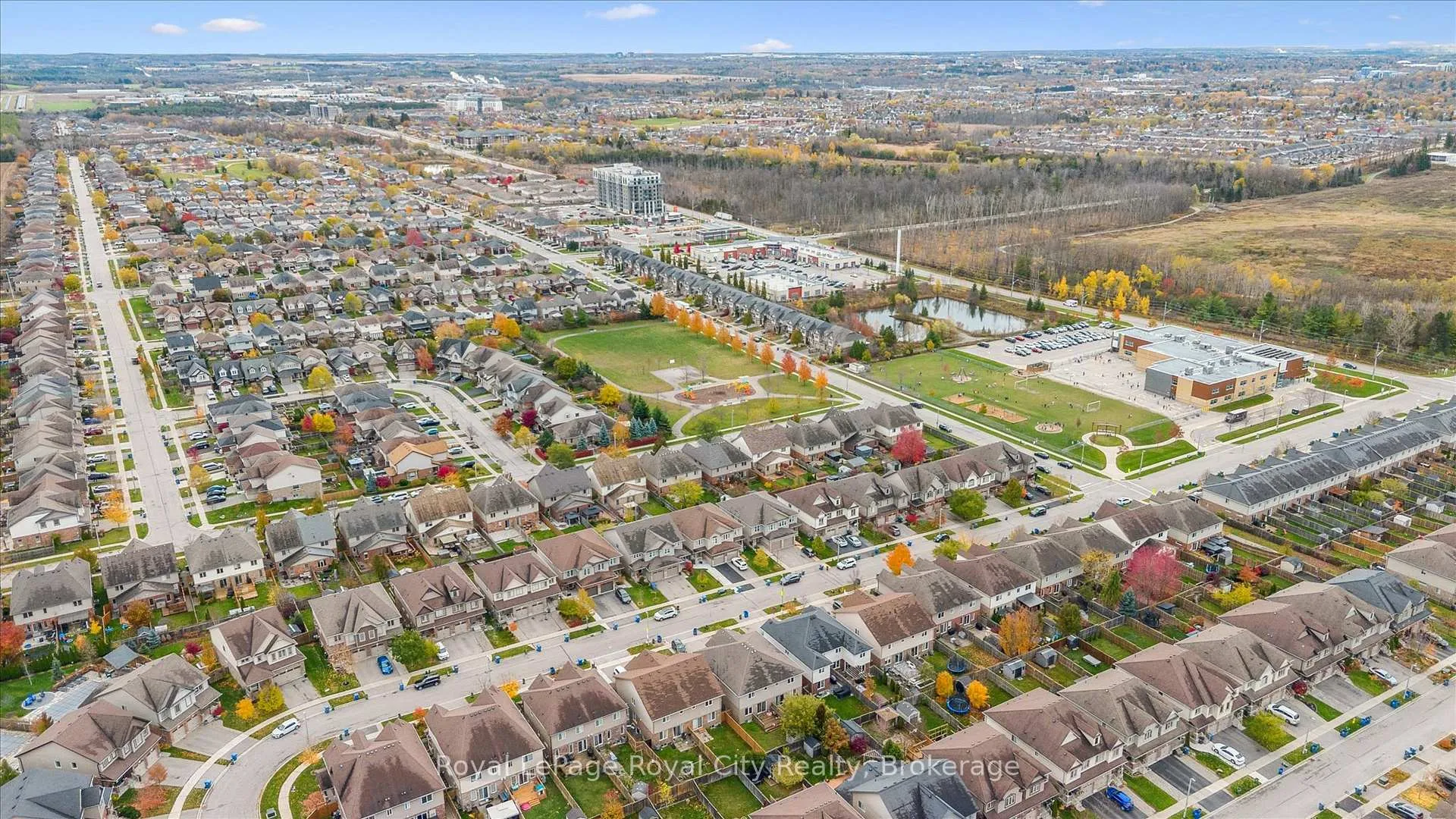 Photo 25 of 82 Couling Crescent, Guelph, Grange Road — HOMEH