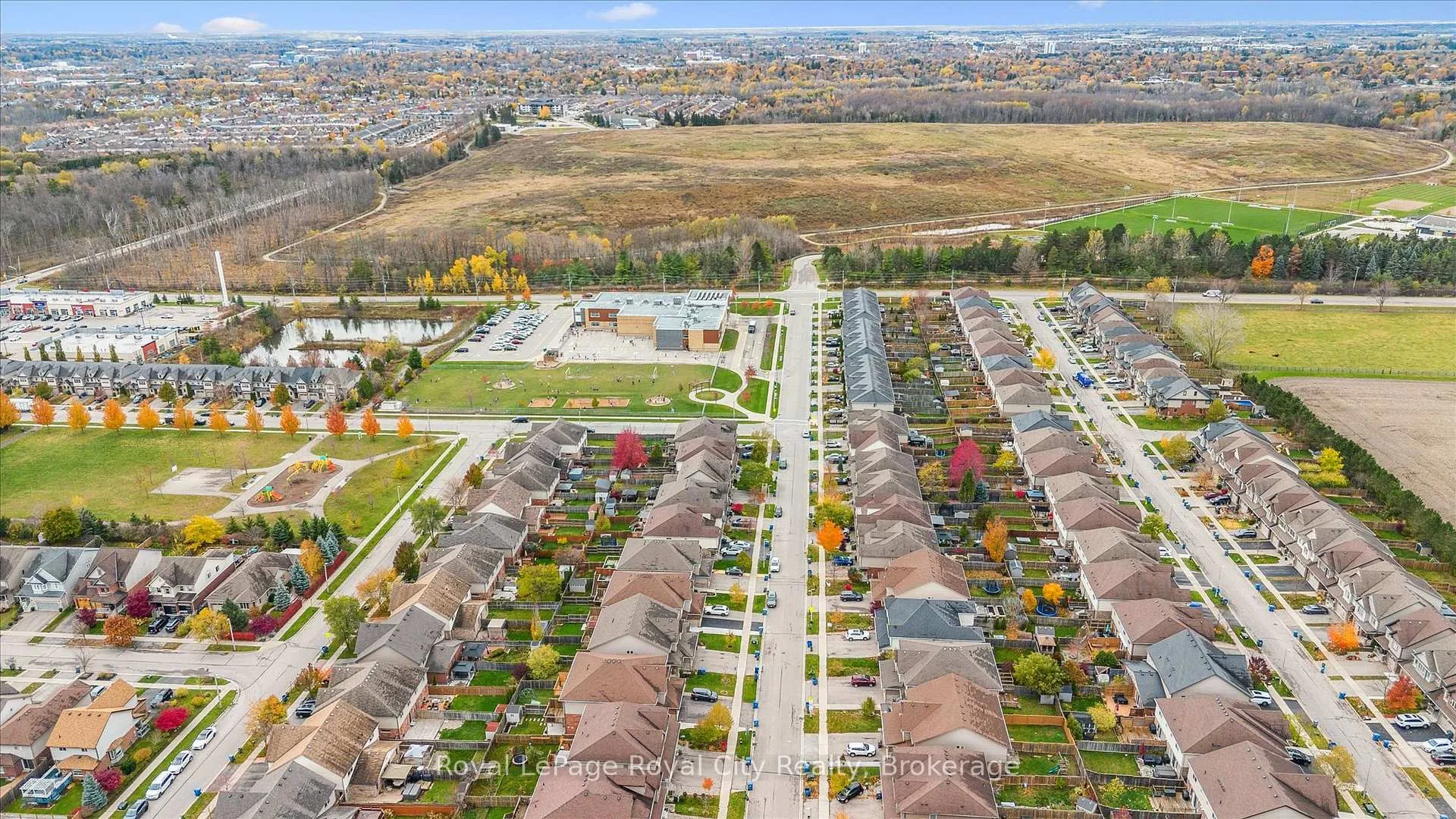 Photo 26 of 82 Couling Crescent, Guelph, Grange Road — HOMEH