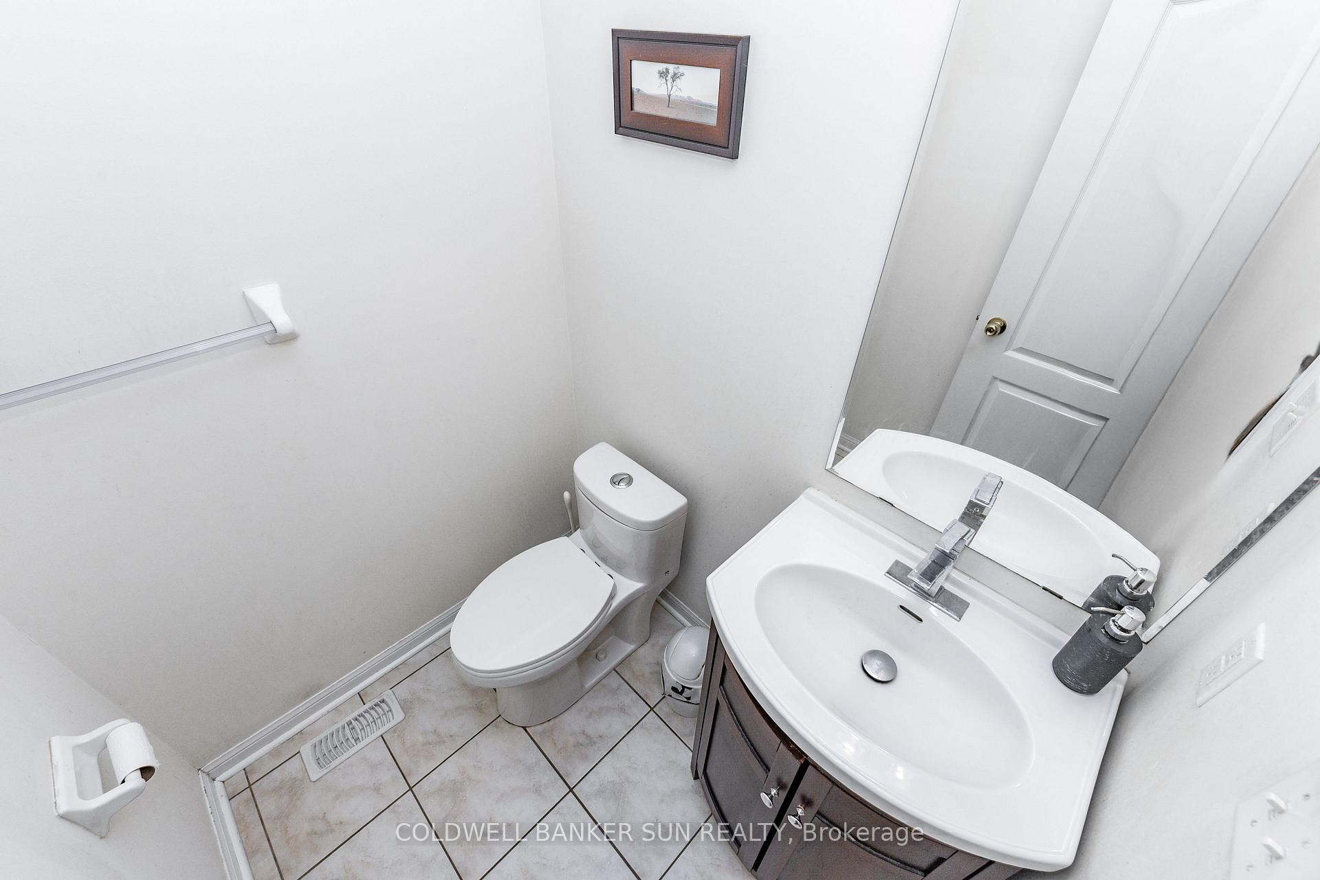 Photo 7 of 34 Benmore Crescent, Brampton, Vales of Castlemore — HOMEH