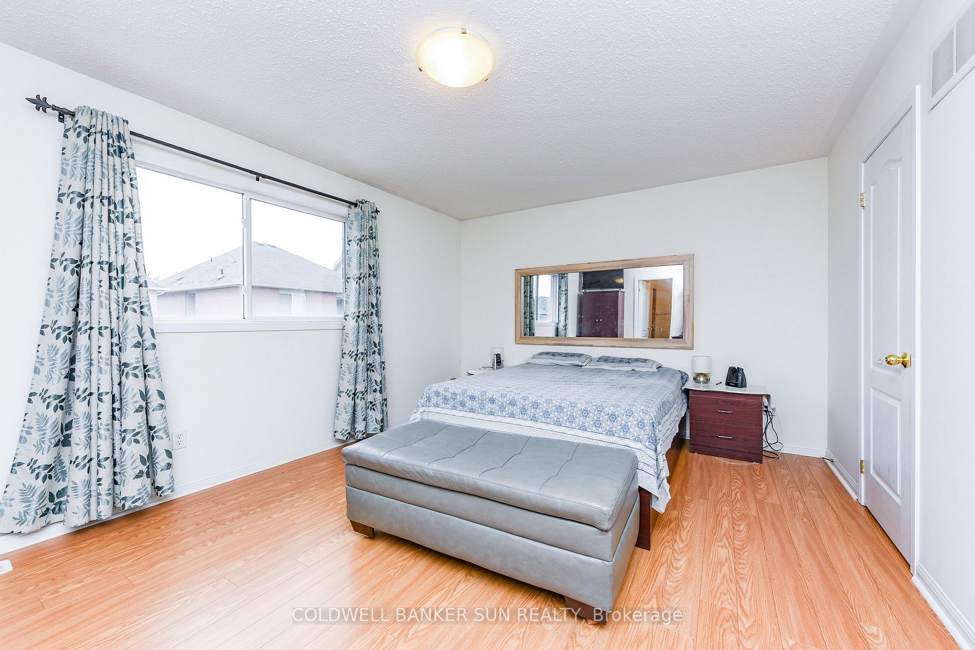 Photo 29 of 34 Benmore Crescent, Brampton, Vales of Castlemore — HOMEH