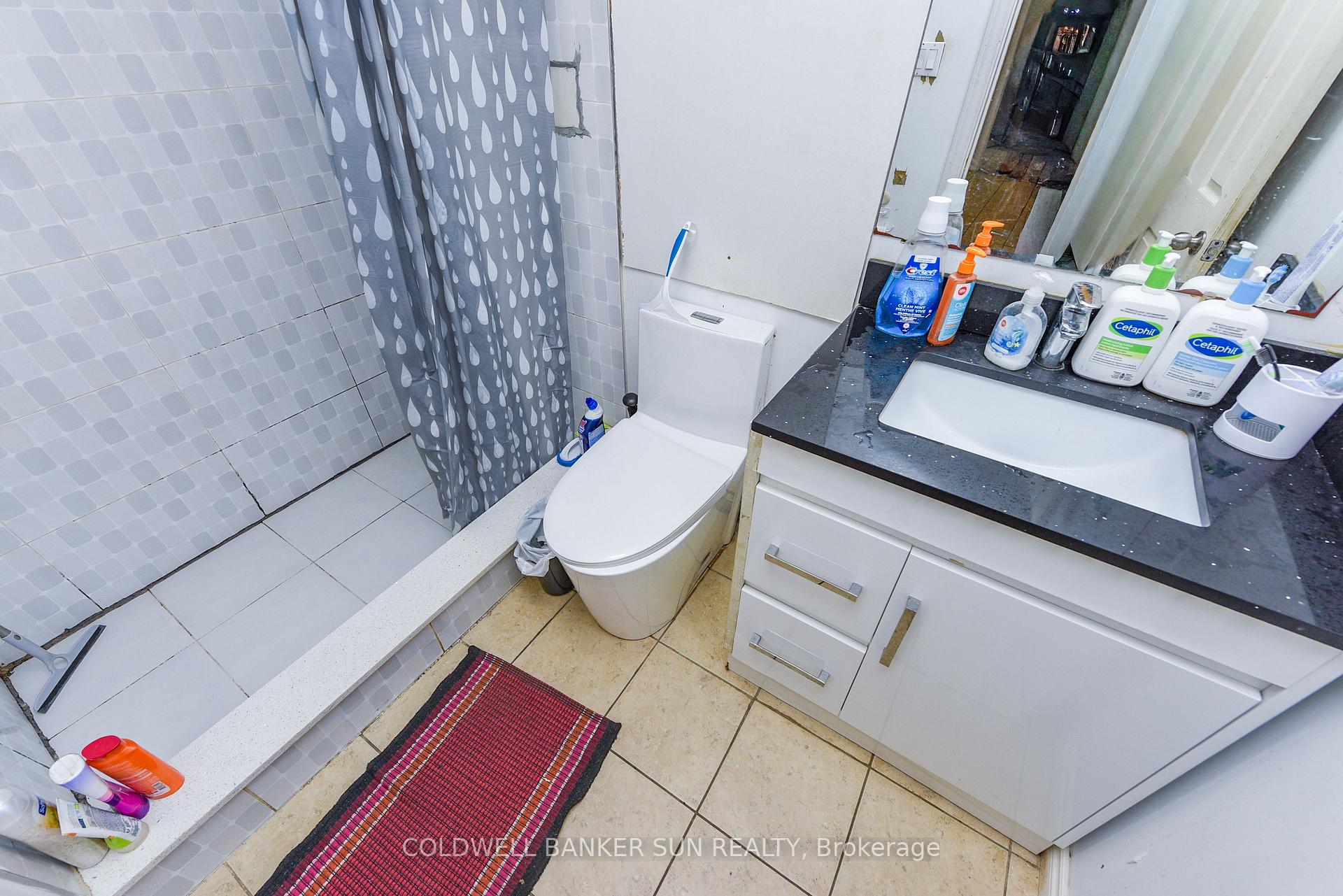 Photo 39 of 34 Benmore Crescent, Brampton, Vales of Castlemore — HOMEH