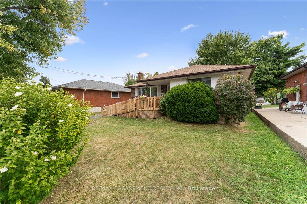 Photo 3 of 507 Upper Paradise Road, Hamilton, Gilbert — HOMEH