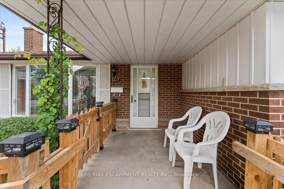 Photo 5 of 507 Upper Paradise Road, Hamilton, Gilbert — HOMEH