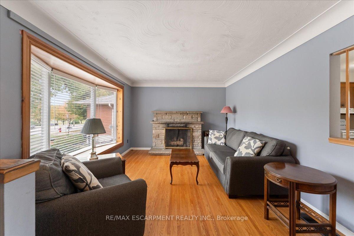 Photo 8 of 507 Upper Paradise Road, Hamilton, Gilbert — HOMEH