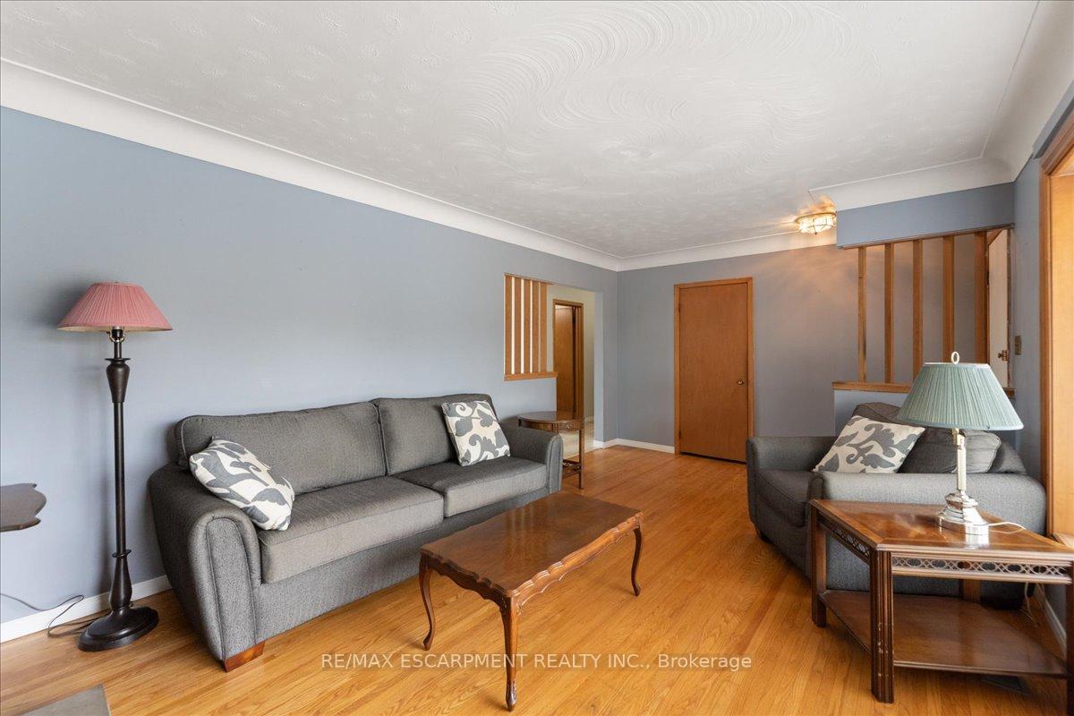 Photo 9 of 507 Upper Paradise Road, Hamilton, Gilbert — HOMEH