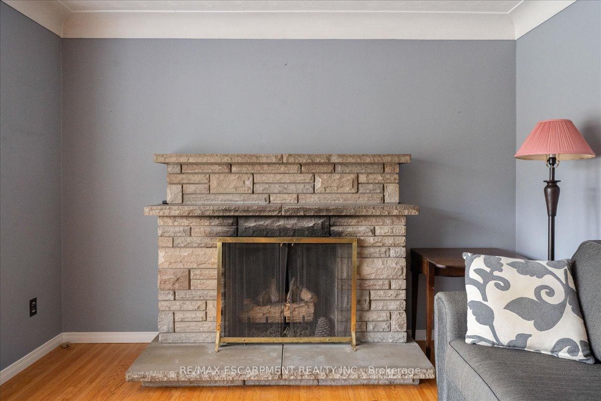 Photo 10 of 507 Upper Paradise Road, Hamilton, Gilbert — HOMEH