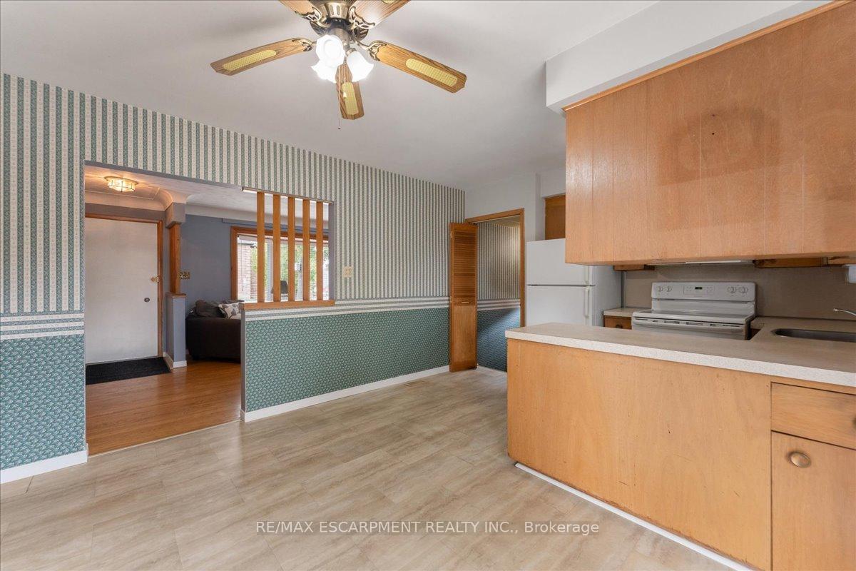 Photo 11 of 507 Upper Paradise Road, Hamilton, Gilbert — HOMEH