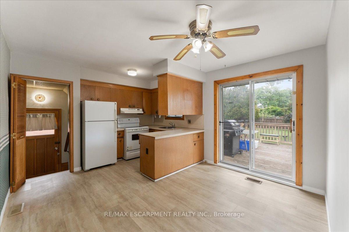 Photo 12 of 507 Upper Paradise Road, Hamilton, Gilbert — HOMEH