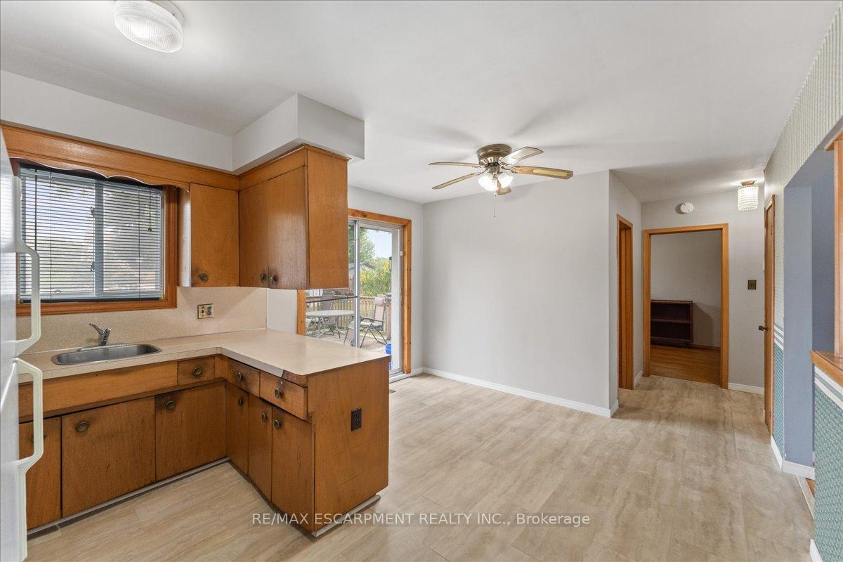Photo 15 of 507 Upper Paradise Road, Hamilton, Gilbert — HOMEH